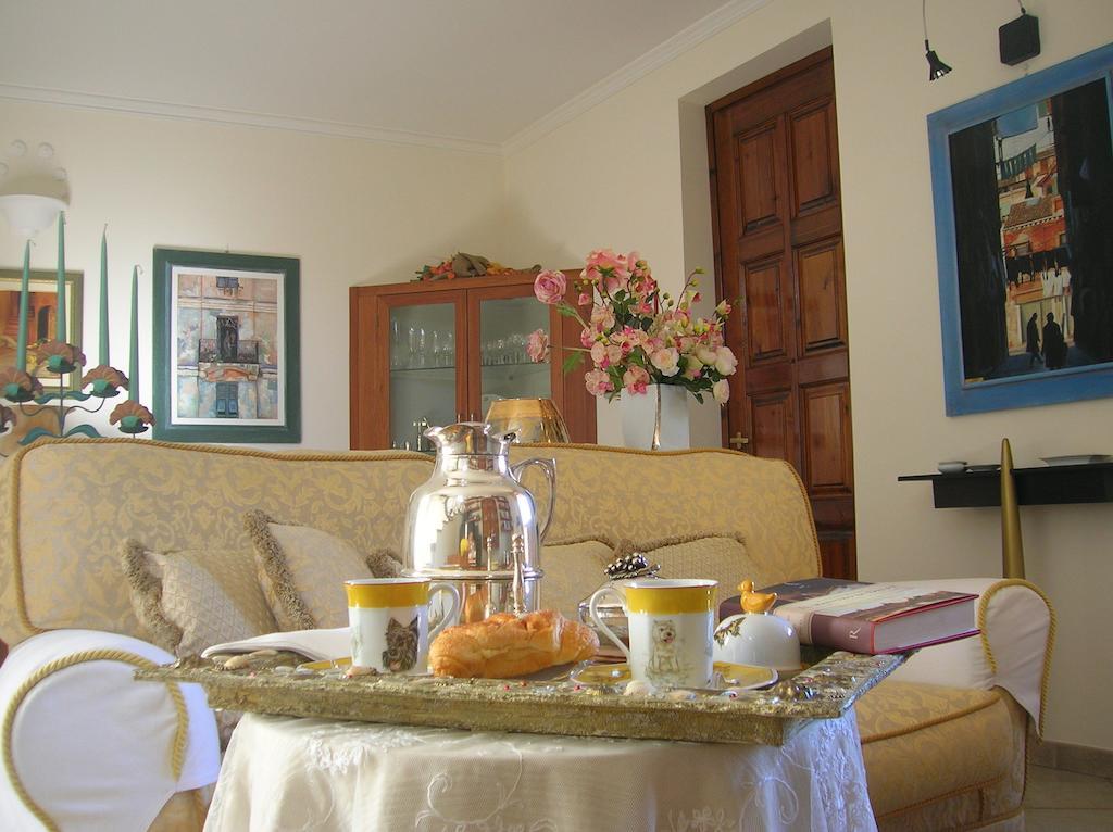 מונקאליירי B&B Anna מראה חיצוני תמונה